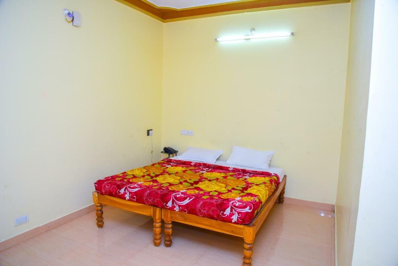 Mahathi Resort And Spa Yelagiri Exterior photo